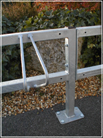 Single sided ground fixed cycle rack