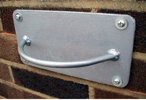 cycle lock up fixtures