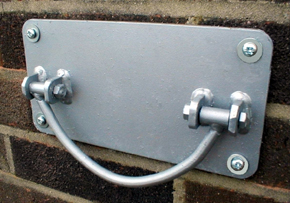 cycle lock up fixtures